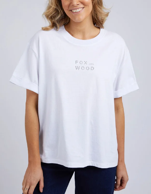 Women's Blouse with Narrow CollarHuntleigh Oversized Tee - White