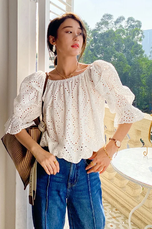 Women's Blouse with Notched CollarWhite Embroidered Lace Puff Sleeve Top