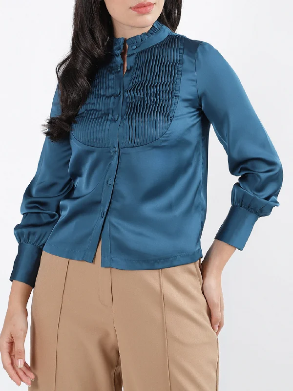 Women's Blouse with Long SleevesCentre Stage Women Solid Mandarin Collar Full Sleeves Top