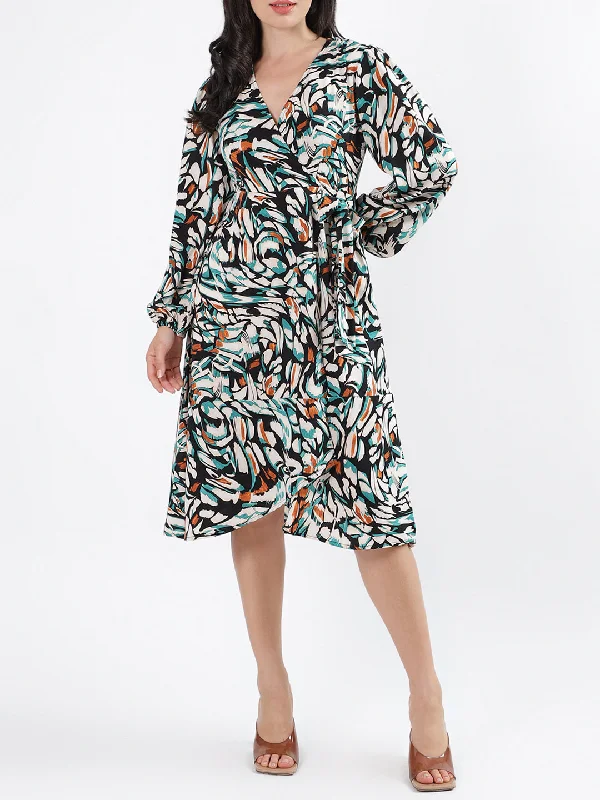 Women's Blouse with Boat NeckCentre Stage Women Printed V Neck Full Sleeves Dress