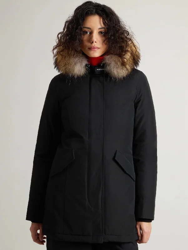 Women's Fur CoatsParka Arctic con Cappuccio in Raccoon Nero