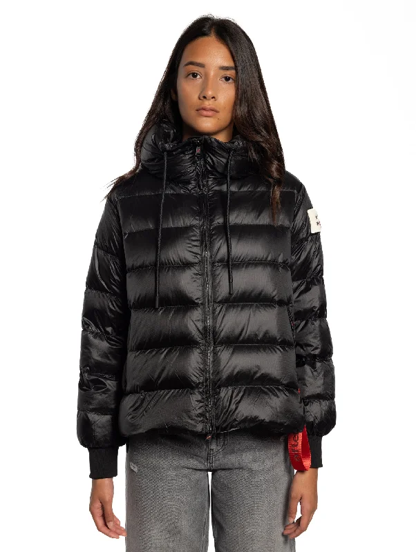 Women's Coats with BeltPiumino a Trapezio Lucido con Cappuccio Nero