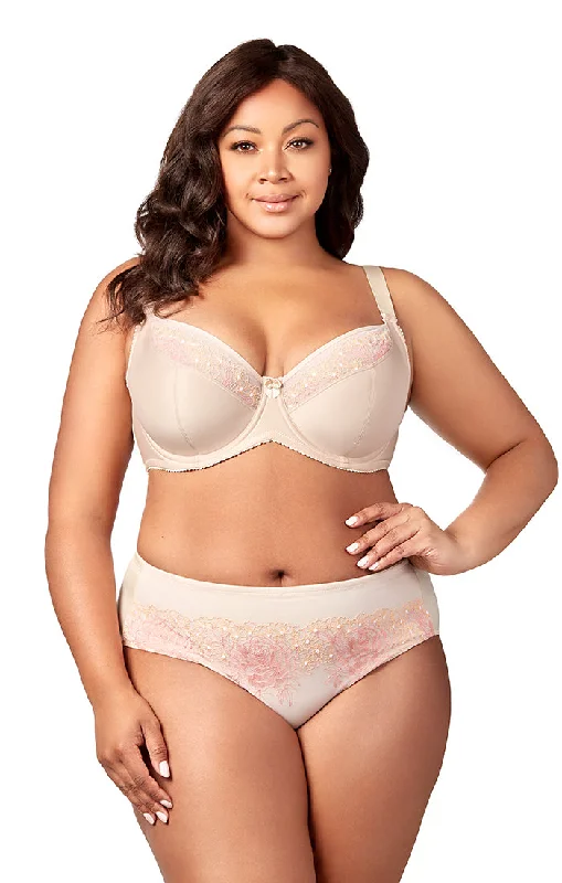 stretch lace cheeky pantiesStar Curves Panty 3918 Beige